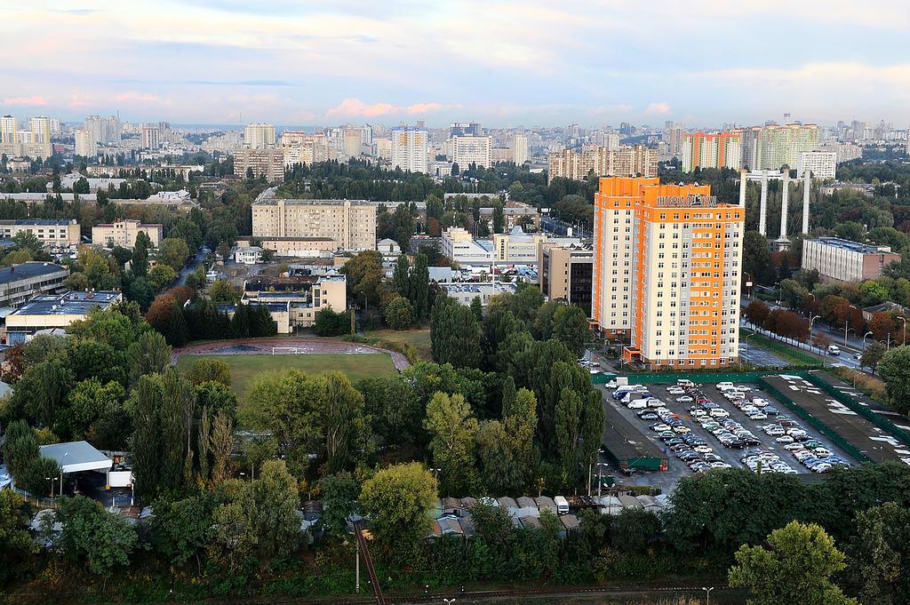 The Sky Loft Apartment Kyiv Exterior photo